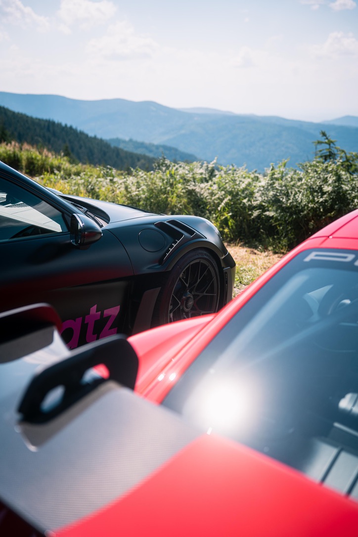 Porsche GT Modelle in den Bergen